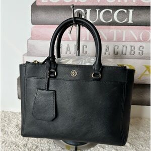 Tory Burch, Robinson double zip leather in black